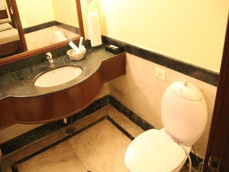 מלון ניו דלהי Qutub Residency מראה חיצוני תמונה